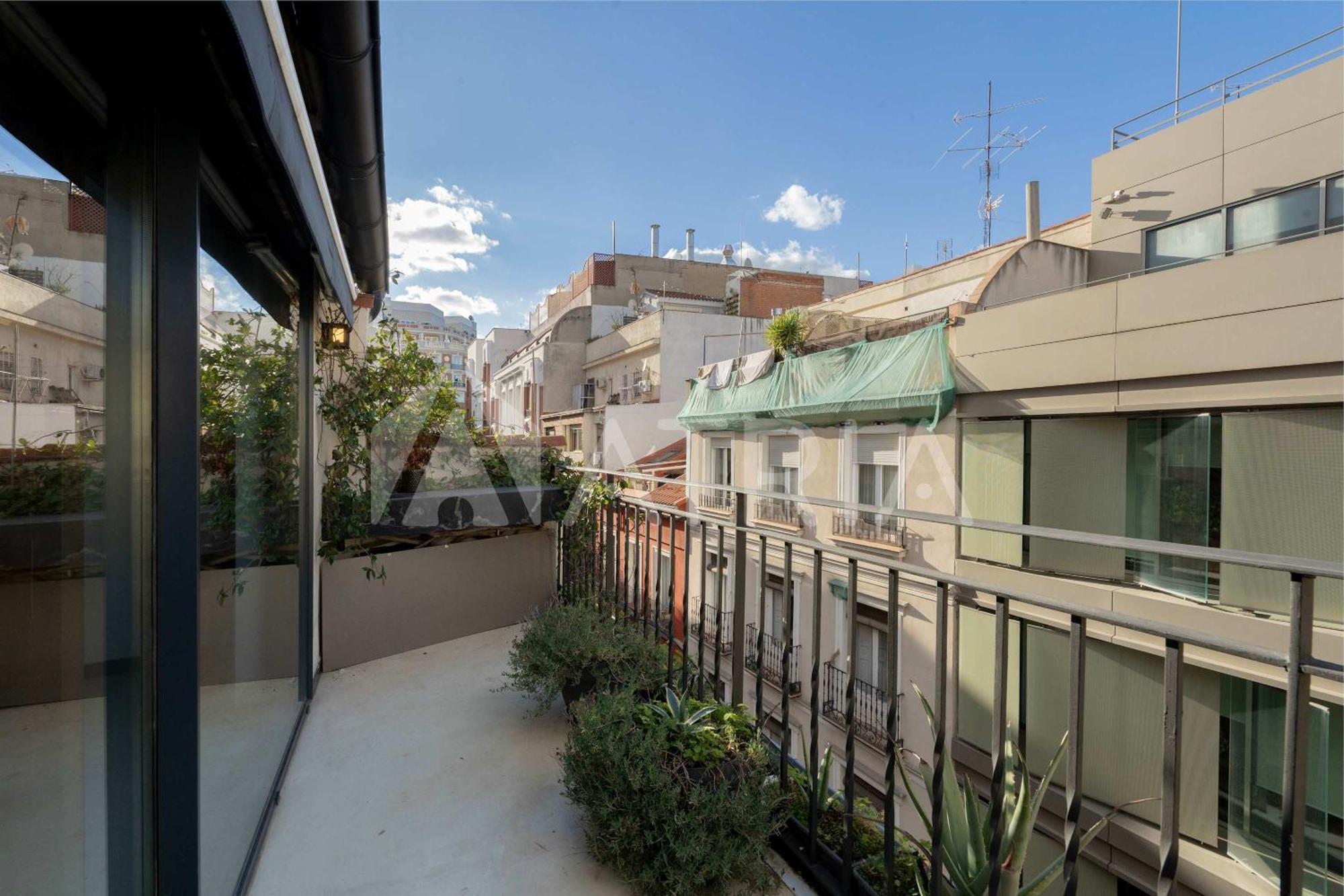 Apartment Gorgeous 2 Bedroom In Madrid's Heart